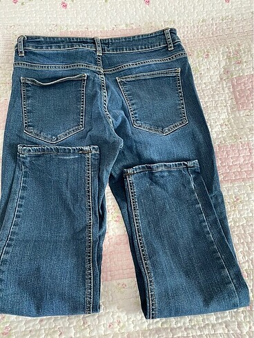 LC Waikiki Kadın kot pantolon.