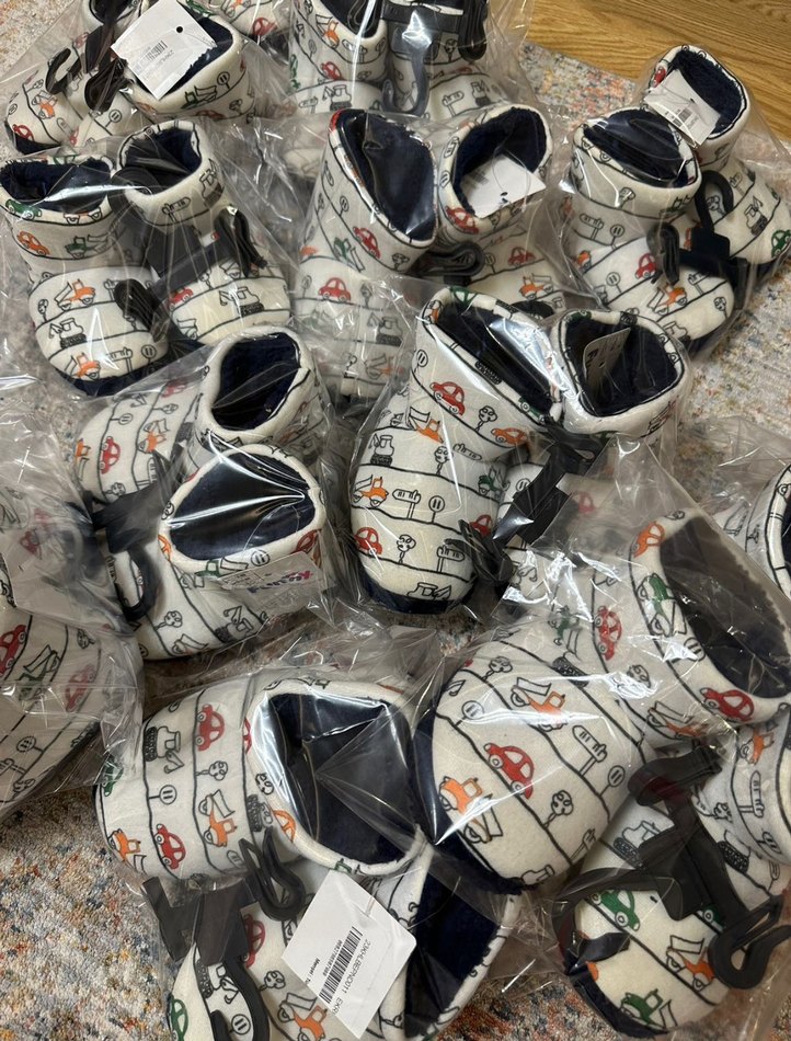 Çocuk Renkli Desenli Sıcak Ev Terlikleri - Görsel 3