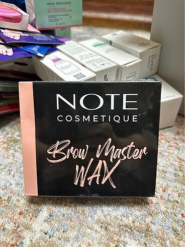 Brow master wax