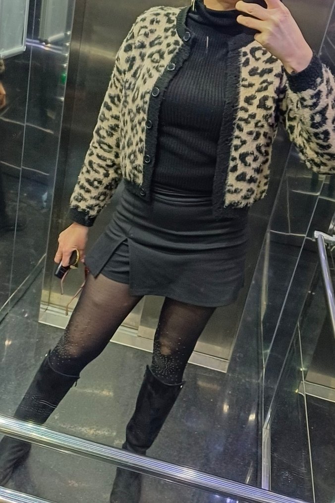 Kahverengi Leopar Desenli Kadın Hırka - Görsel 4