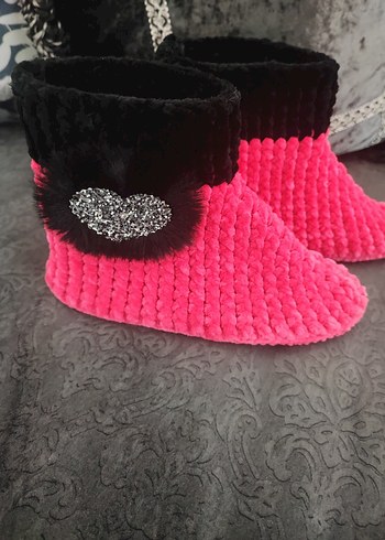 Kadife ipten ev botu - Görsel 3