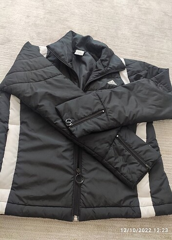 Adidas mont