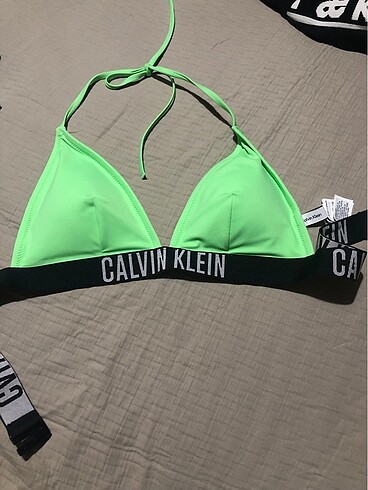 Calvin klein bikini yeni etiketli orjinal