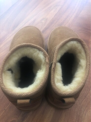 Ugg Ugg yeni