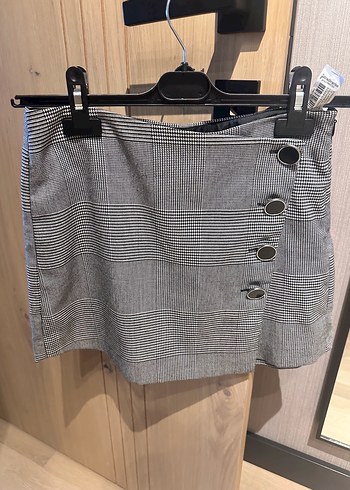 Düğmeli Gri Ekoseli Mini Şort Etek