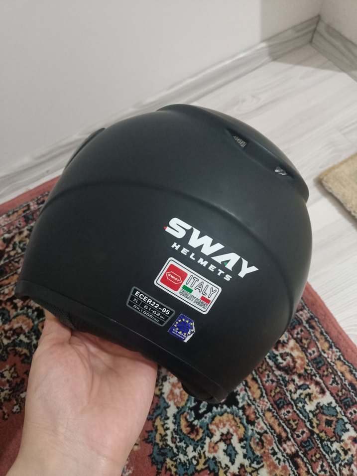 Sway yarım kask aynalı vizörlü xl - Görsel 4