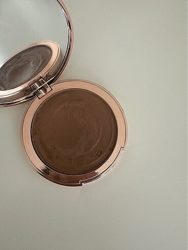 Beden Renk Charlotte tilbury bronzer