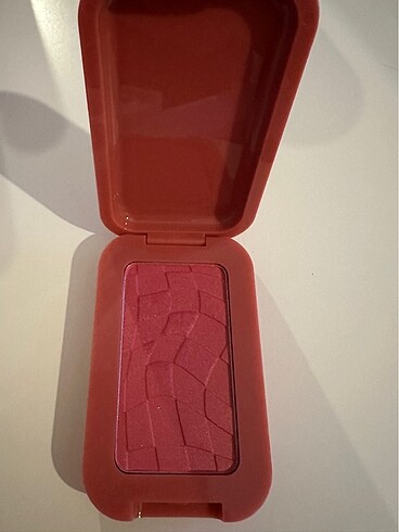 NYX Nyx allık getting butta rengi