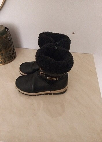 30 numara kiz cocuk kışlık bot - Görsel 5