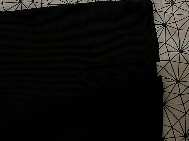 Bershka siyah dar etek