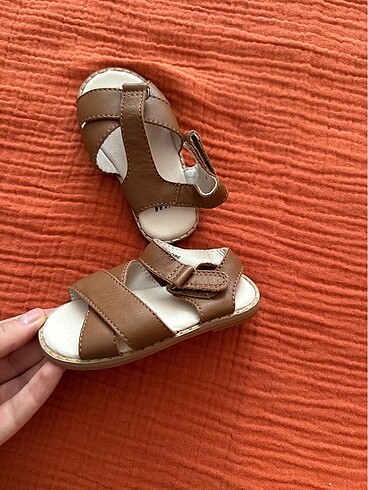 H&M Hm sandalet
