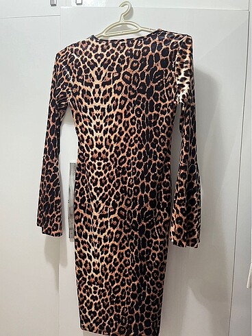 Leopar elbise