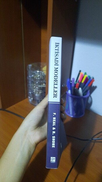  İktisadi modeller - F. Neal & R. Shone