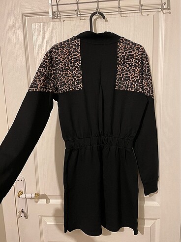 s Beden siyah Renk bershka leopar desenli elbise