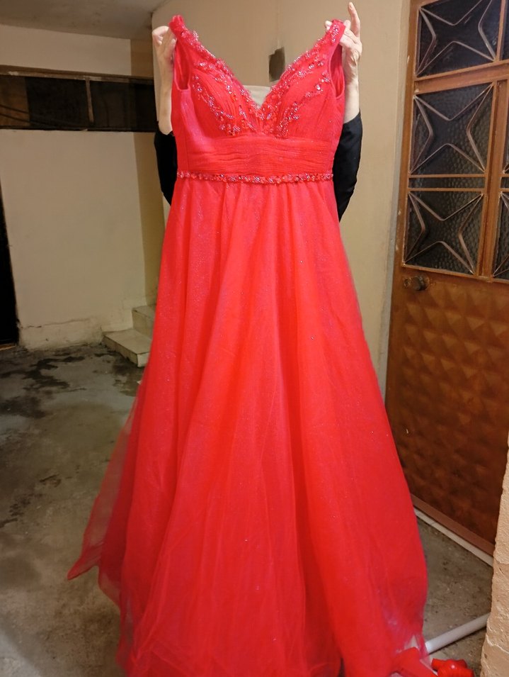 Uzun Kırmızı Drapeli Straplez Kadın Abiye - Görsel 2