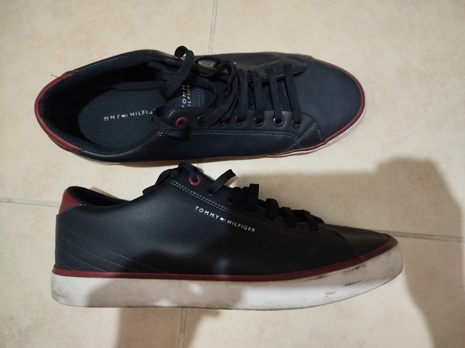 Tommy Hilfiger Siyah 10 kere giyilmemiştir. - Görsel 2