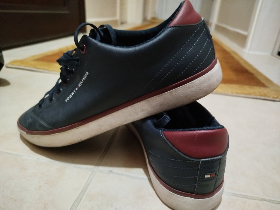 Tommy Hilfiger Siyah 10 kere giyilmemiştir. - Görsel 4