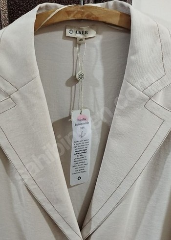 Kadın krem renk yarım kap AKER MARKA - Görsel 4