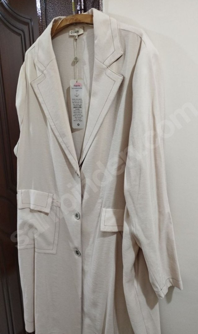 Kadın krem renk yarım kap AKER MARKA - Görsel 3