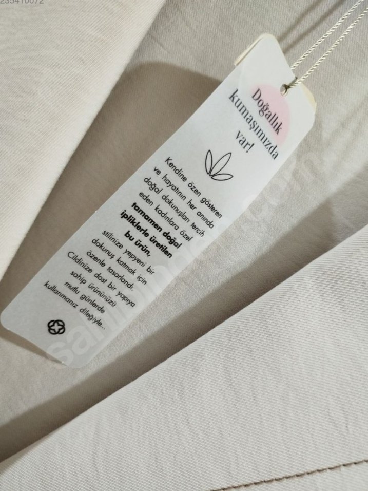 Kadın krem renk yarım kap AKER MARKA - Görsel 2