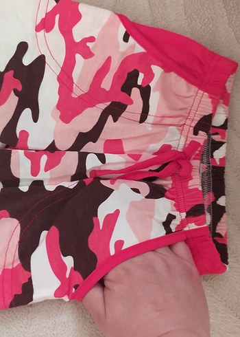 5 Yaş Beden gri Renk Gri Sweatshirt ve Pembe Kırmızı Kamuflaj Eşofman Altı