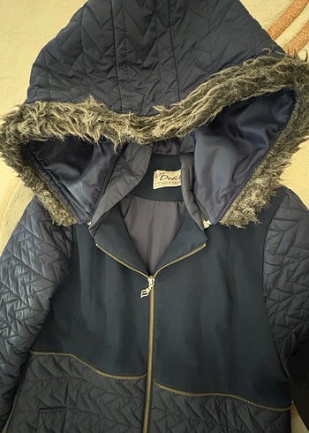 Kadın lacivert Uzun Kürklü mont - Görsel 3