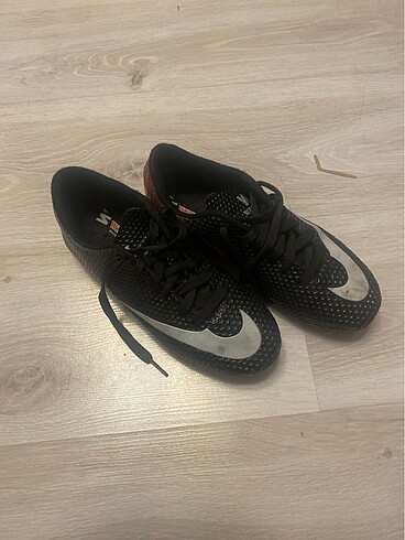 37 Beden 37 numara nike krampın