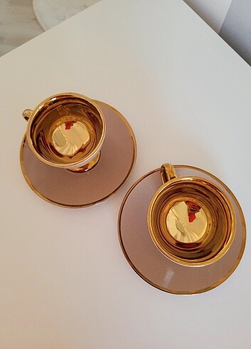 Beden ten rengi Renk Gold fincan