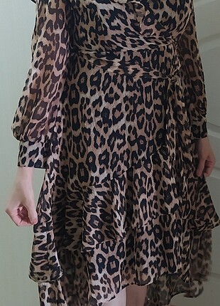 Leoparlı elbise 