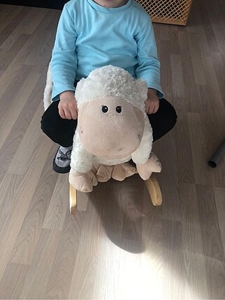 E bebek sallanan kuzu