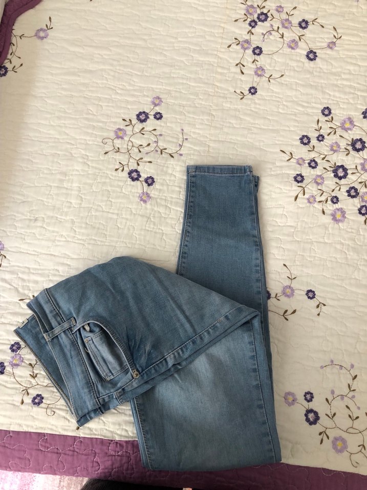 Düğmeli Dar Kesim Mavi Kot Pantolon - Görsel 2