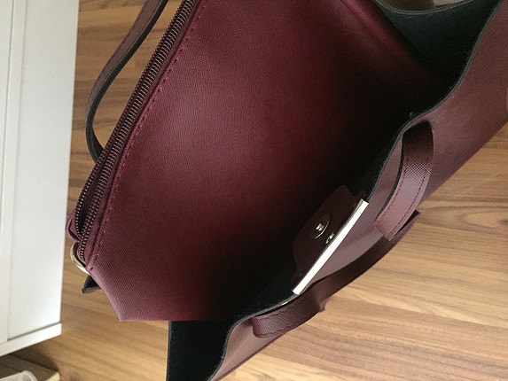 Bordo kol çantası 