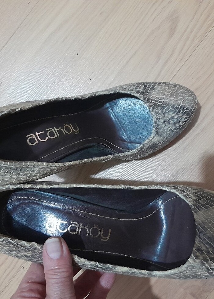 Yepyeni ve çok kalıtelı..1 kez düğünde giyildi..ATAKÖY - Görsel 3