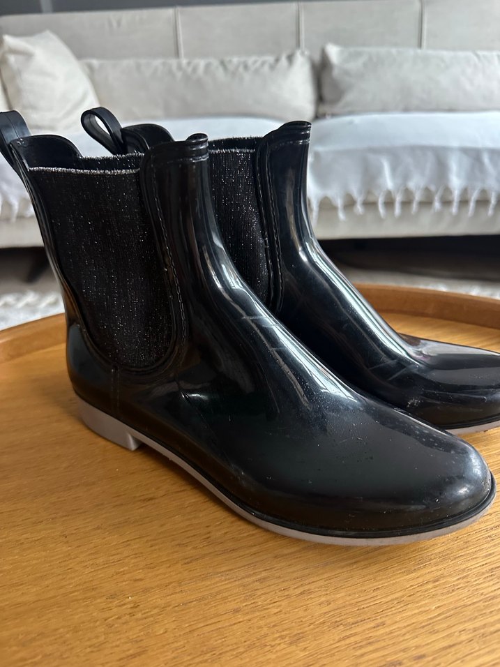 Parlak Siyah Kadın yağmur botu - Görsel 3
