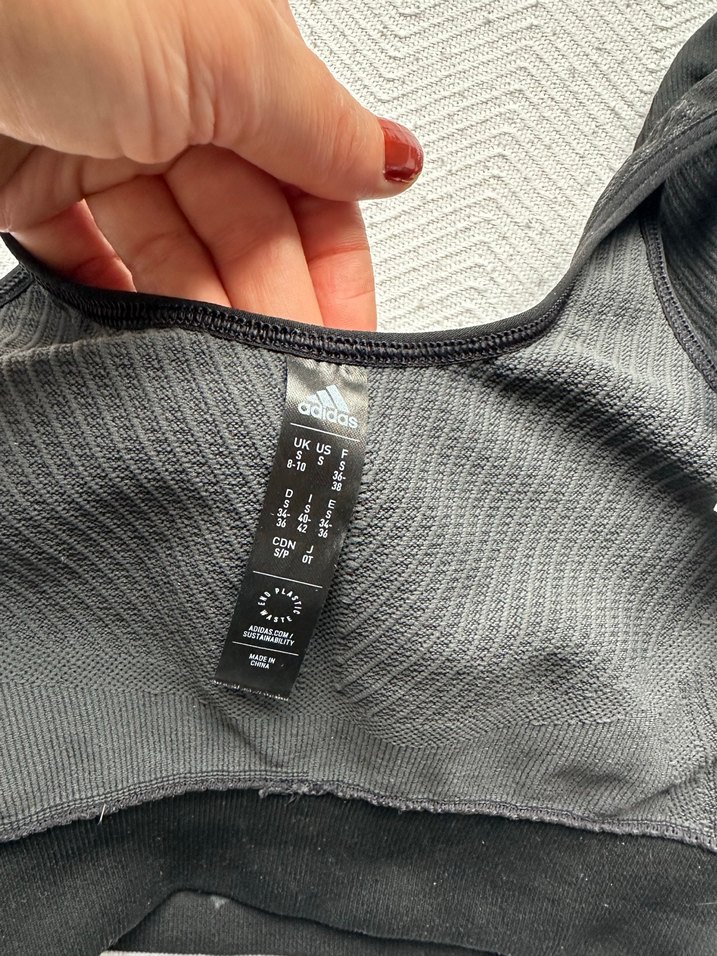 Adidas Siyah Spor Sütyeni - Görsel 2