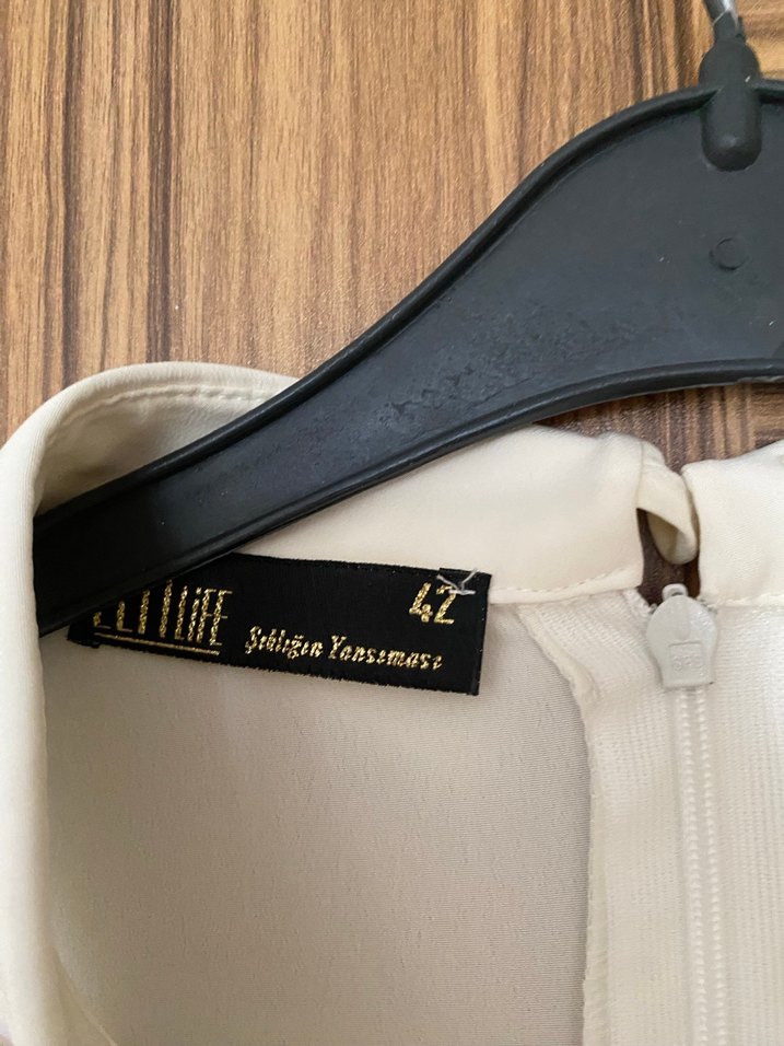 Beyaz Pilili Uzun Kollu Kadın Gömlek - Görsel 2