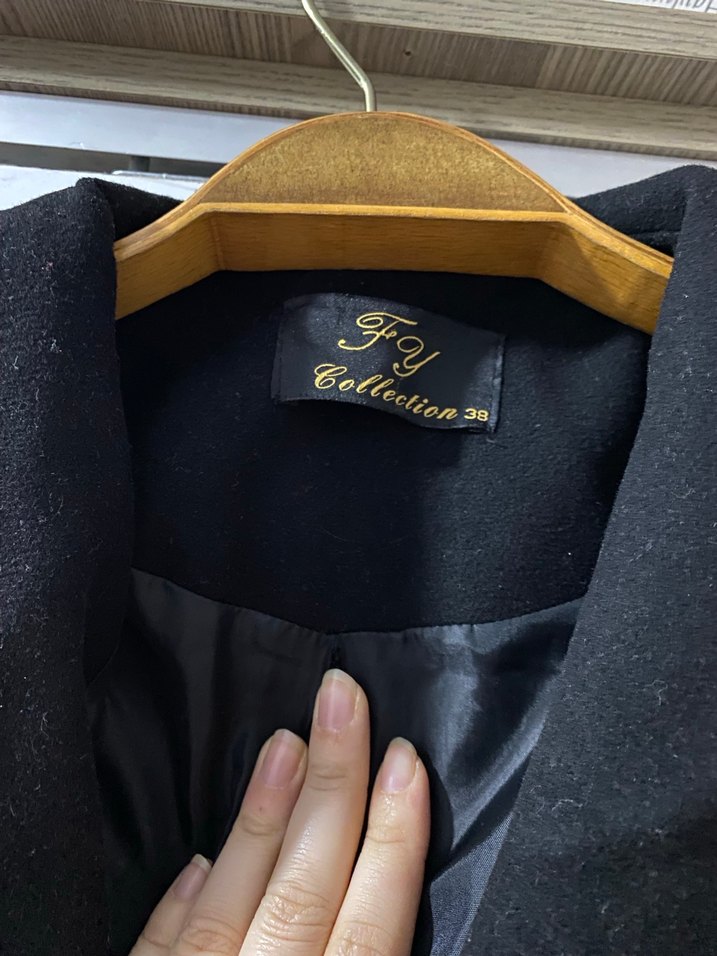 Siyah Çift Düğmeli Kaban - Görsel 5