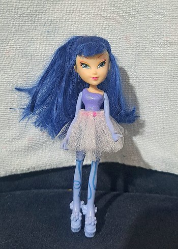 winx club rainbow musa figur - Görsel 3