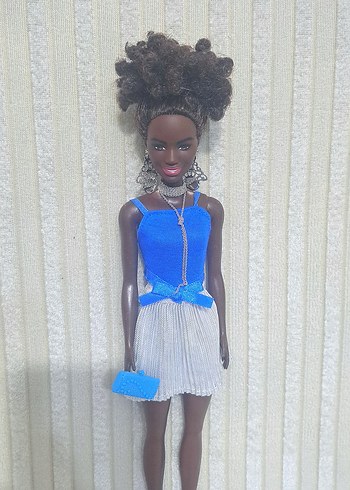 Fashionistas zenci barbie - Görsel 4