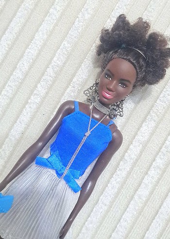 Fashionistas zenci barbie - Görsel 7