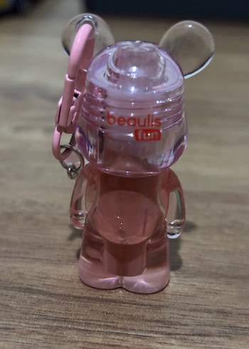 Diğer Charm ruj