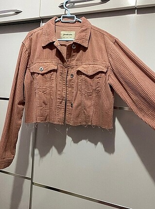 stradivarius crop ceket