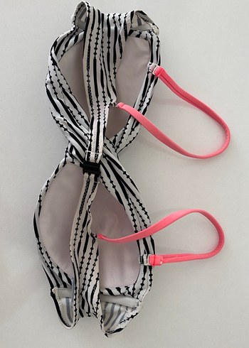 42 Beden Dagi Bikini Üstü