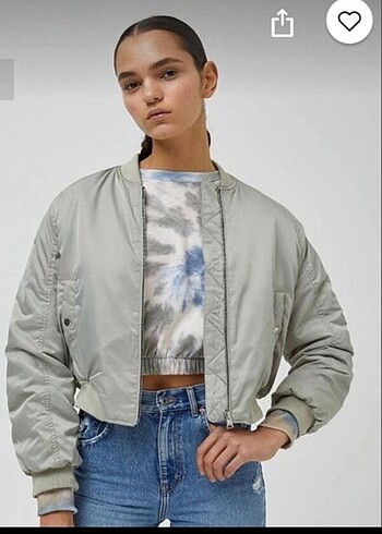 pull and bear bomber