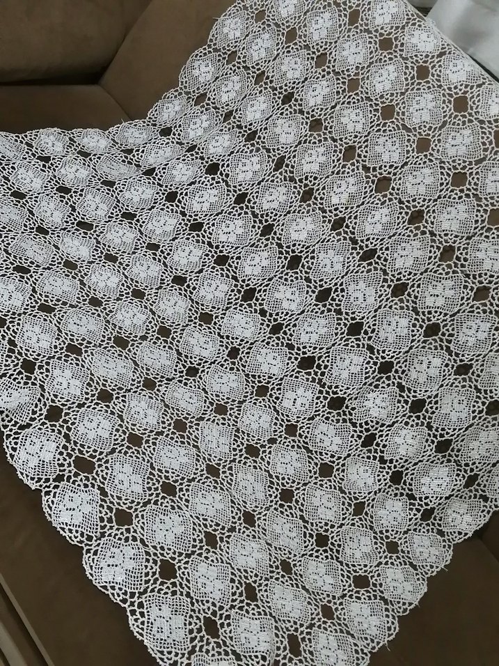 El Yapımı Beyaz Dantel Örtü - Görsel 2