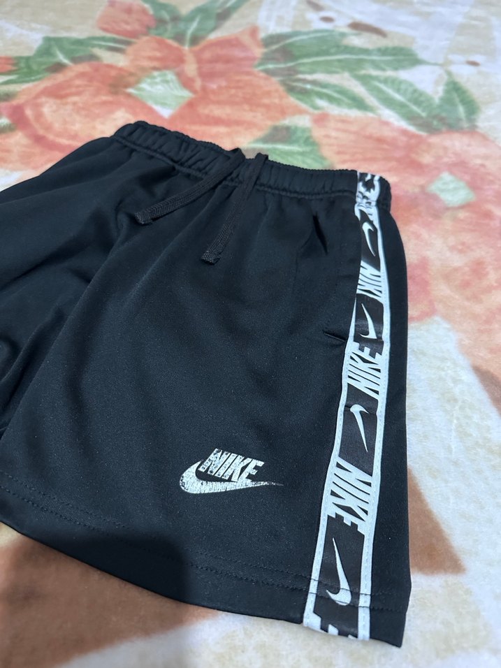 Nike Siyah Erkek Çocuk Rahat Şort - Görsel 3
