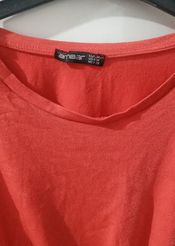 Kırmızı ışıltılı Tişört - Görsel 4