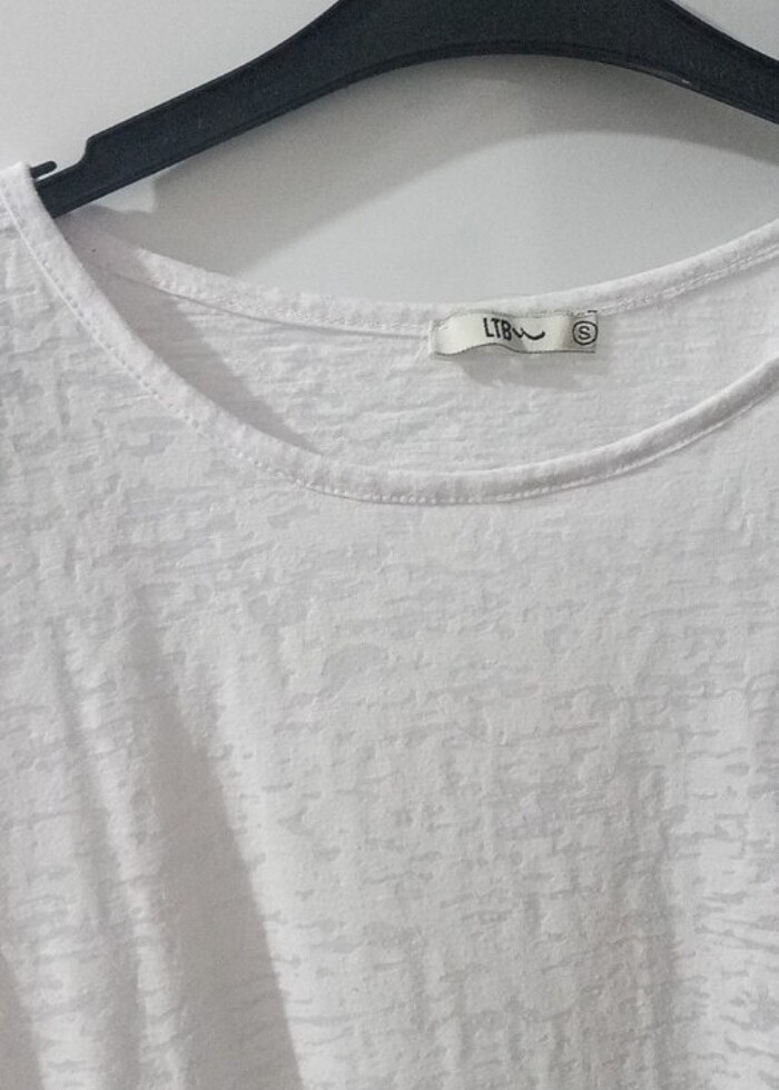 Beyaz Tişört - Görsel 4