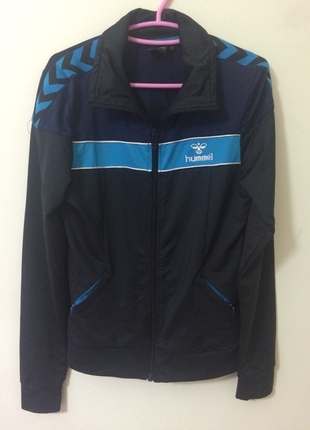 hummel eşofman üstü 