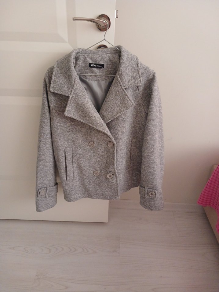 Gri Çift Düğmeli Kısa Kaban - Görsel 2